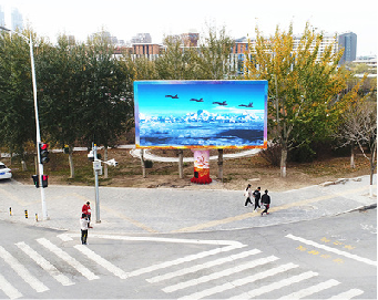 枝江户外大屏广告投放要点。